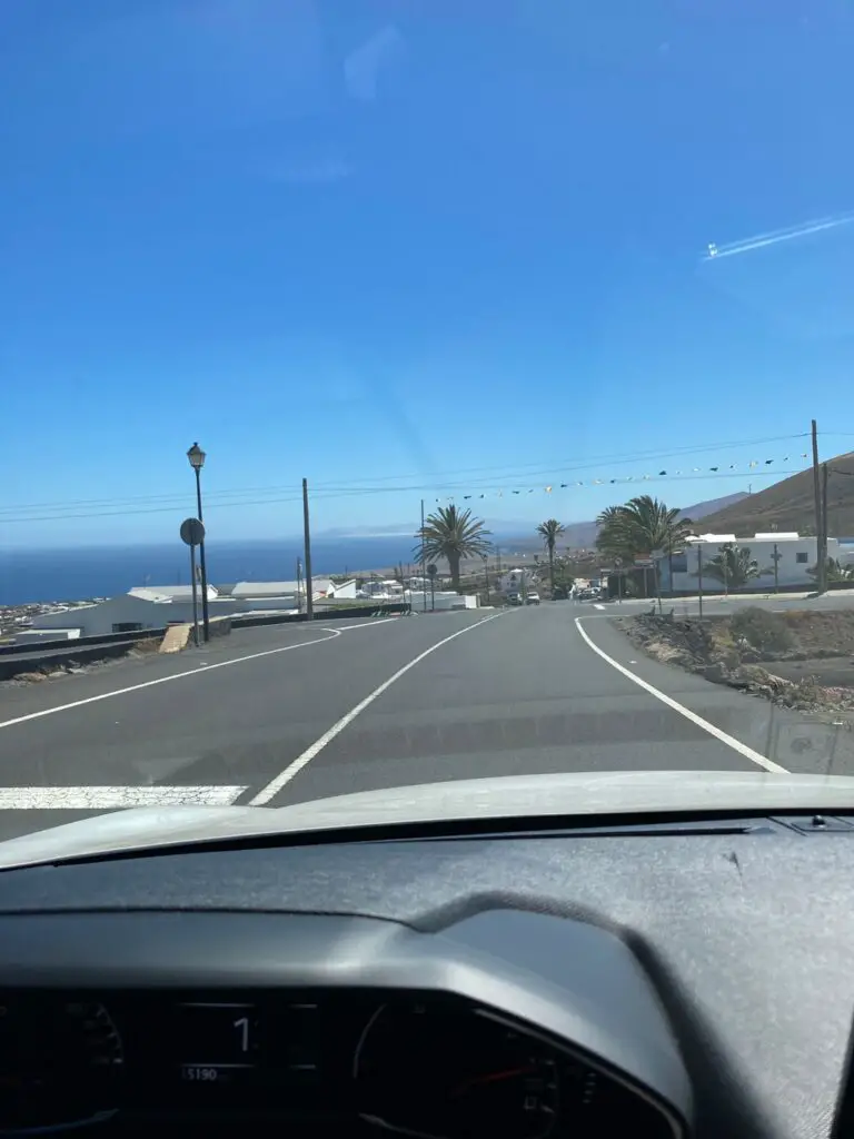 Visiting Papagayo Beach Lanzarote by car